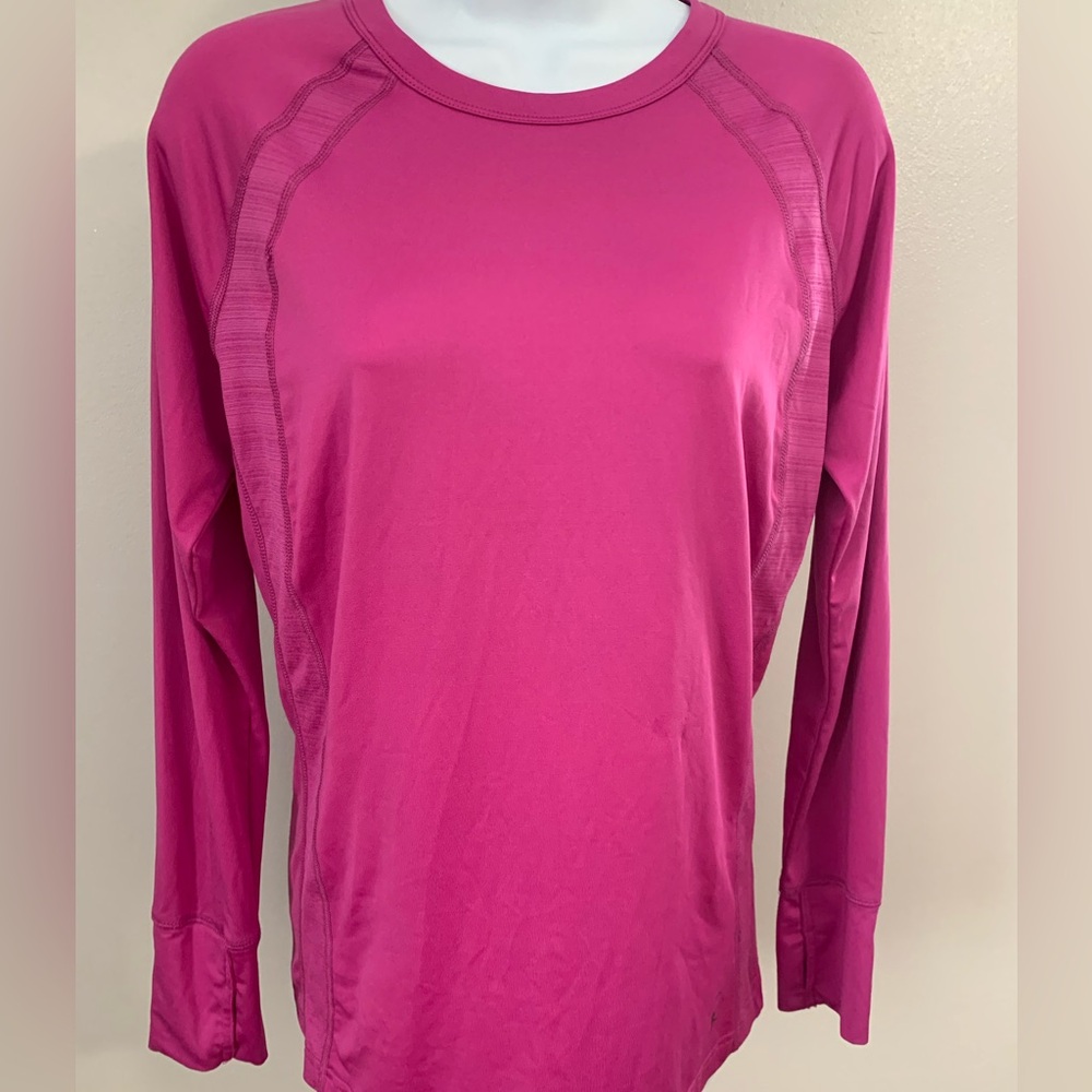Danskin Now Fitted Athletic Top